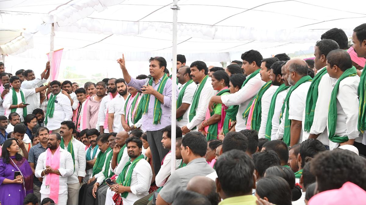 Congress disappointed farmers and women: KTR